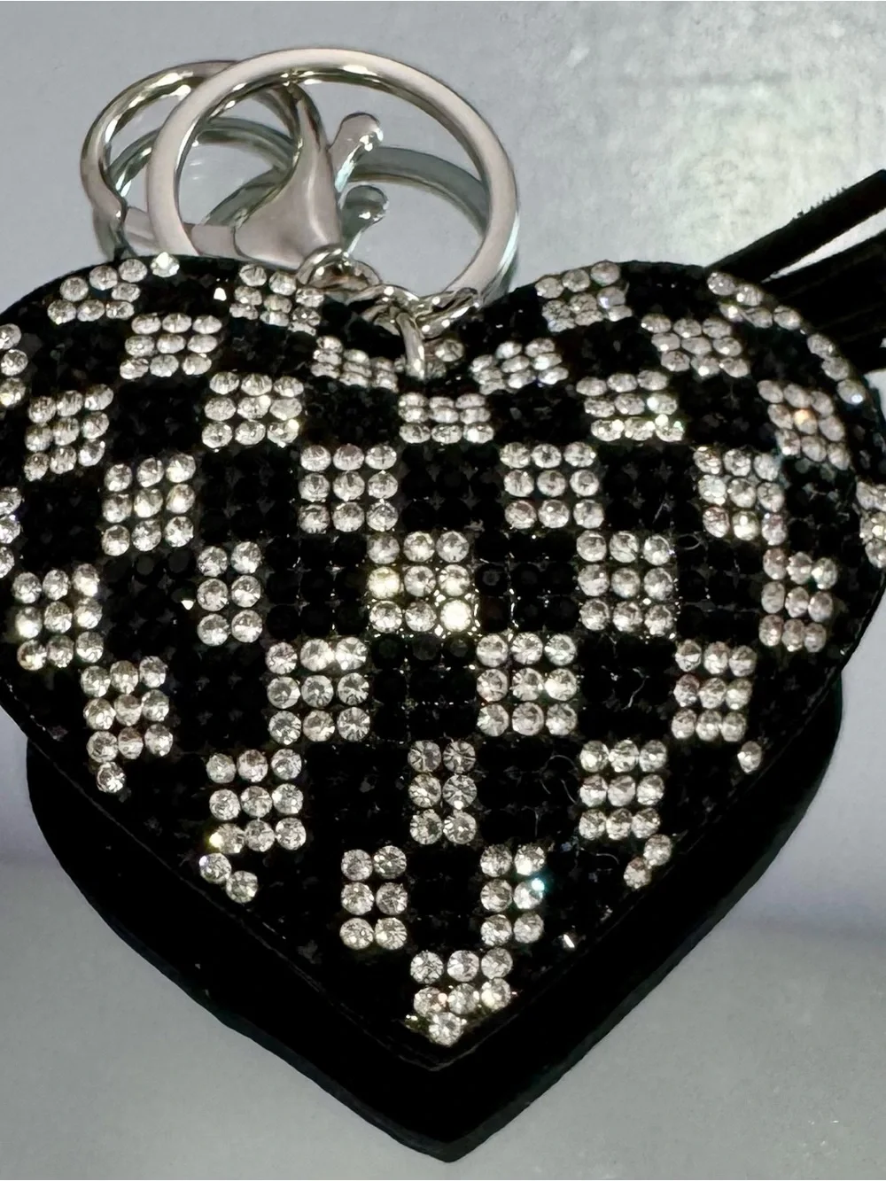 New Black/Silver Checkered Heart Crystal Keychain